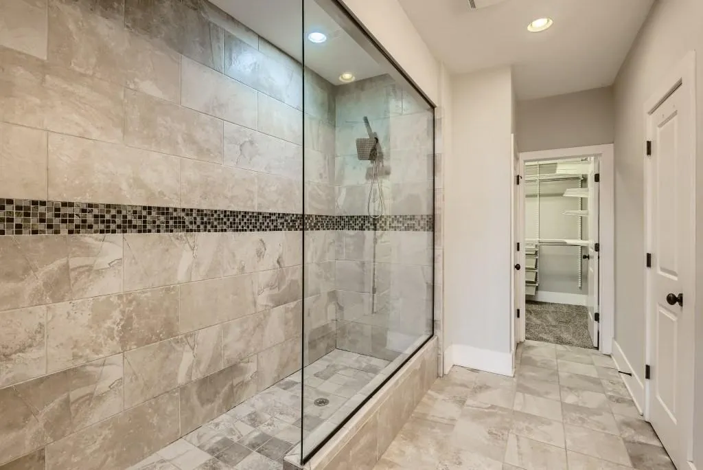 305 Alderwood Lane, Sandy Springs, Georgia 30328, 3 Bedrooms Bedrooms, ,3 BathroomsBathrooms,Residential,Sold,305 Alderwood Lane,7020149