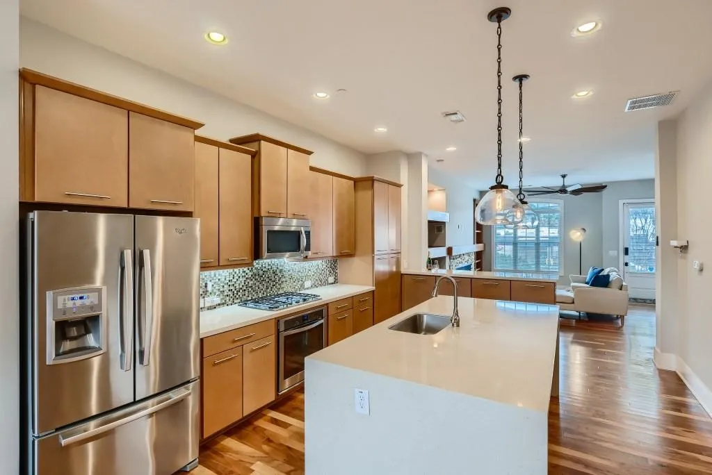 305 Alderwood Lane, Sandy Springs, Georgia 30328, 3 Bedrooms Bedrooms, ,3 BathroomsBathrooms,Residential,Sold,305 Alderwood Lane,7020149