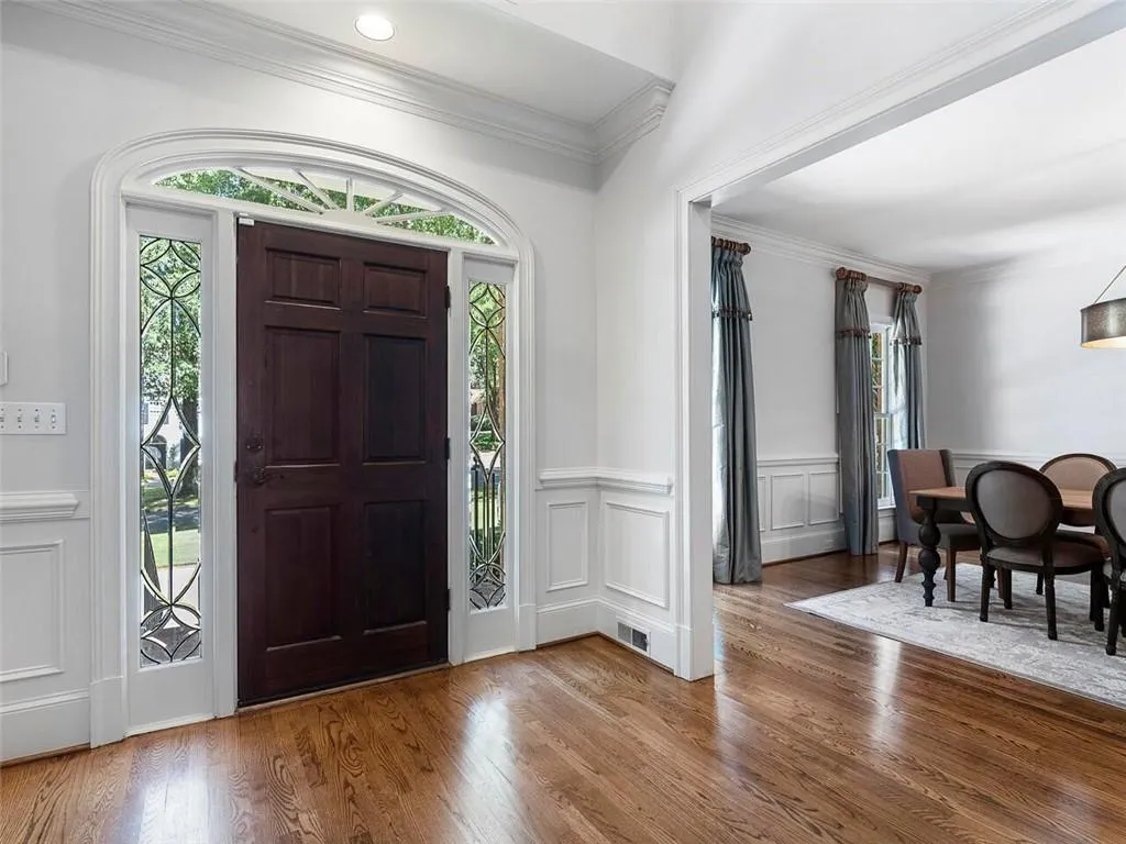 115 Old Stratton Chase, Atlanta, Georgia 30328, 6 Bedrooms Bedrooms, ,5 BathroomsBathrooms,Residential,Sold,115 Old Stratton Chase,6949505