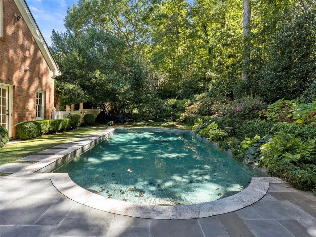 115 Old Stratton Chase, Atlanta, Georgia 30328, 6 Bedrooms Bedrooms, ,5 BathroomsBathrooms,Residential,Sold,115 Old Stratton Chase,6949505