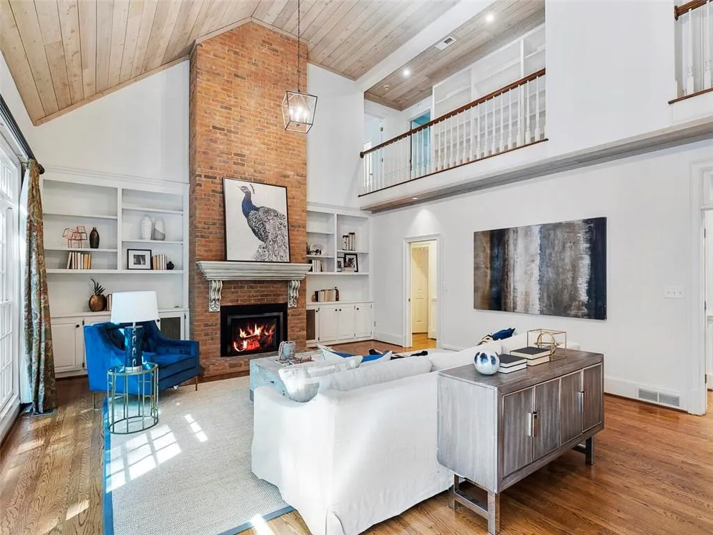 115 Old Stratton Chase, Atlanta, Georgia 30328, 6 Bedrooms Bedrooms, ,5 BathroomsBathrooms,Residential,Sold,115 Old Stratton Chase,6949505