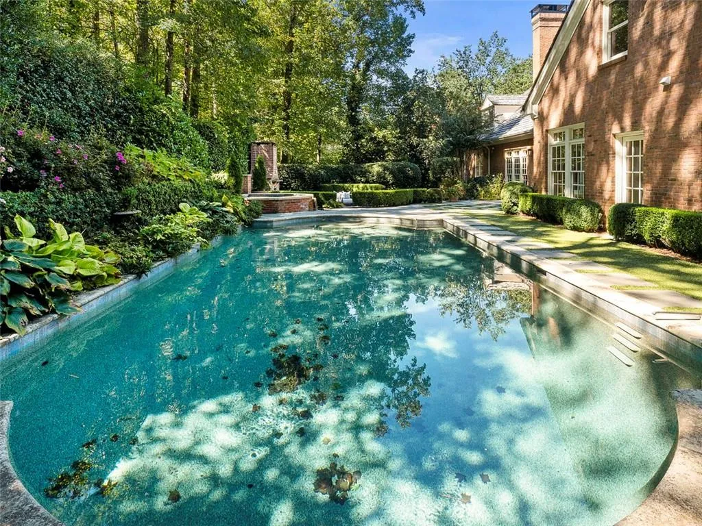 115 Old Stratton Chase, Atlanta, Georgia 30328, 6 Bedrooms Bedrooms, ,5 BathroomsBathrooms,Residential,Sold,115 Old Stratton Chase,6949505