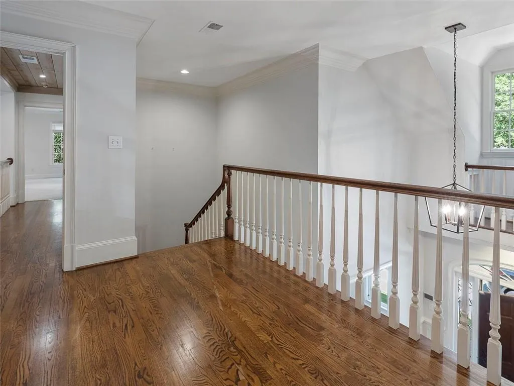 115 Old Stratton Chase, Atlanta, Georgia 30328, 6 Bedrooms Bedrooms, ,5 BathroomsBathrooms,Residential,Sold,115 Old Stratton Chase,6949505