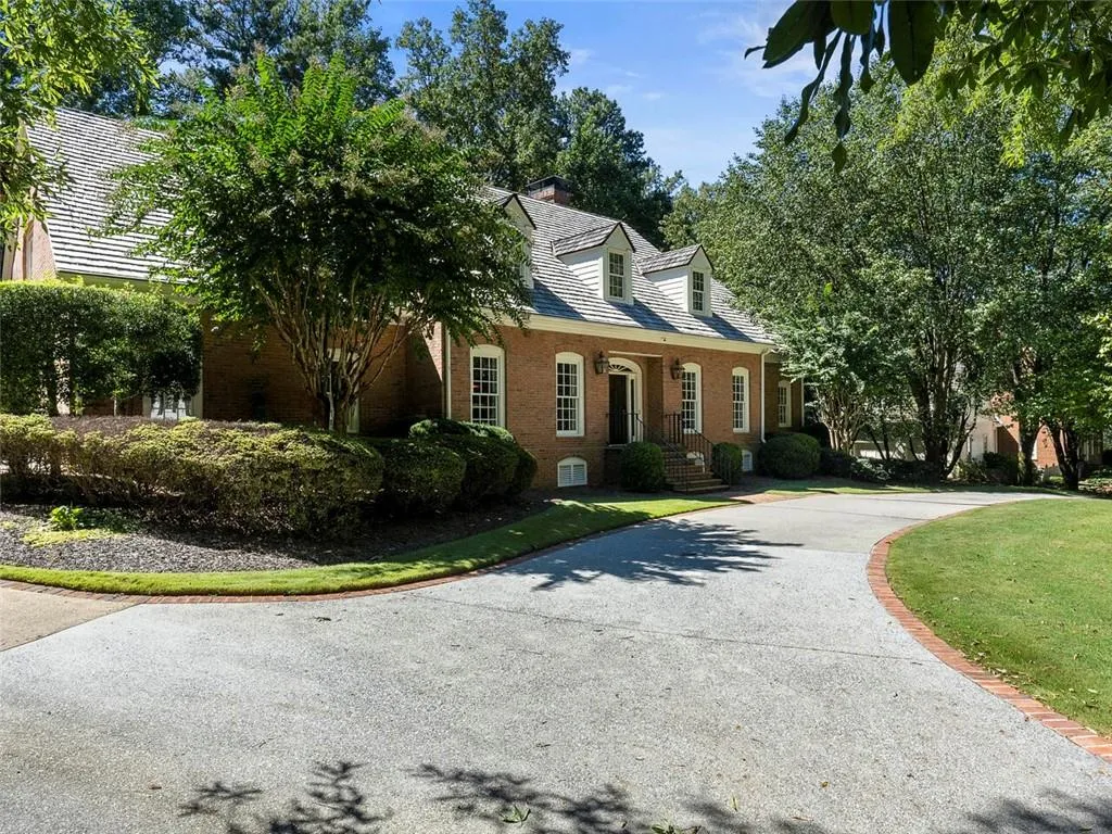 115 Old Stratton Chase, Atlanta, Georgia 30328, 6 Bedrooms Bedrooms, ,5 BathroomsBathrooms,Residential,Sold,115 Old Stratton Chase,6949505