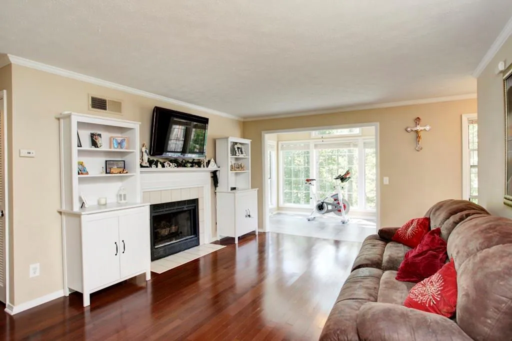 1309 Gettysburg Place, Sandy Springs, Georgia 30350, 2 Bedrooms Bedrooms, ,2 BathroomsBathrooms,Residential,Sold,1309 Gettysburg Place,5921326