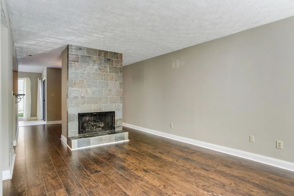 7750 Roswell Road Unit 2a, Sandy Springs, Georgia 30350, 2 Bedrooms Bedrooms, ,1 BathroomBathrooms,Residential,Sold,7750 Roswell Road Unit 2a,5882303