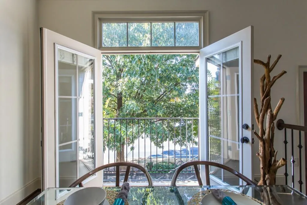 602 Ansley Circle Ne Unit 203, Atlanta, Georgia 30324, 3 Bedrooms Bedrooms, ,3 BathroomsBathrooms,Residential,Sold,602 Ansley Circle Ne Unit 203,5775273