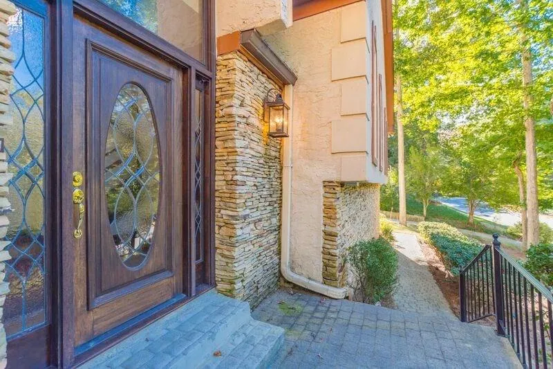 225 Wing Mill Road, Sandy Springs, Georgia 30350, 4 Bedrooms Bedrooms, ,3 BathroomsBathrooms,Residential,Sold,225 Wing Mill Road,6090080
