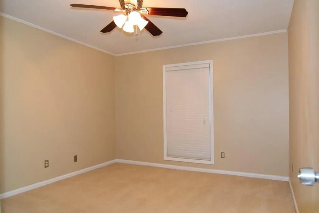 6851 Roswell Road Unit H15, Sandy Springs, Georgia 30328, 3 Bedrooms Bedrooms, ,2 BathroomsBathrooms,Residential,Sold,6851 Roswell Road Unit H15,5940735