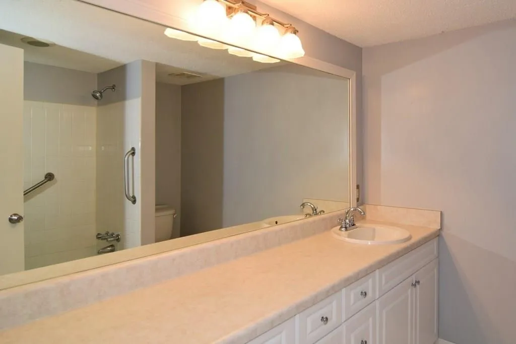 6851 Roswell Road Unit H15, Sandy Springs, Georgia 30328, 3 Bedrooms Bedrooms, ,2 BathroomsBathrooms,Residential,Sold,6851 Roswell Road Unit H15,5940735