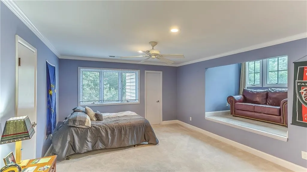 990 Riverside Trace, Atlanta, Georgia 30328, 6 Bedrooms Bedrooms, ,5 BathroomsBathrooms,Residential,Sold,990 Riverside Trace,6565869