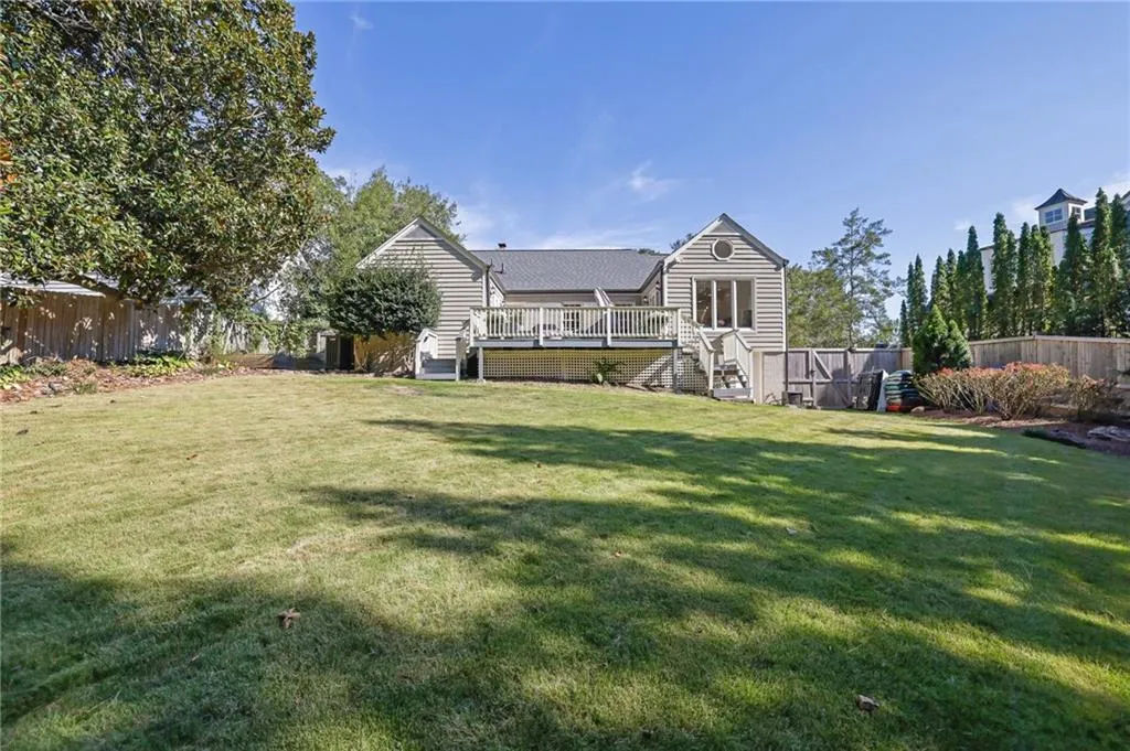 656 Darlington Road Ne, Atlanta, Georgia 30305, 3 Bedrooms Bedrooms, 0 ,2 BathroomsBathrooms,Residential,For Sale,656 Darlington Road Ne,7837946