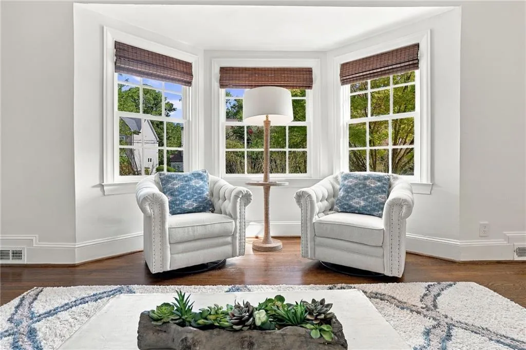 656 Darlington Road Ne, Atlanta, Georgia 30305, 3 Bedrooms Bedrooms, 0 ,2 BathroomsBathrooms,Residential,For Sale,656 Darlington Road Ne,7837946