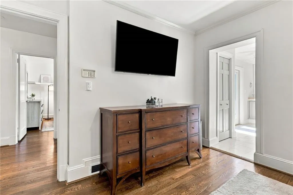 656 Darlington Road Ne, Atlanta, Georgia 30305, 3 Bedrooms Bedrooms, 0 ,2 BathroomsBathrooms,Residential,For Sale,656 Darlington Road Ne,7837946