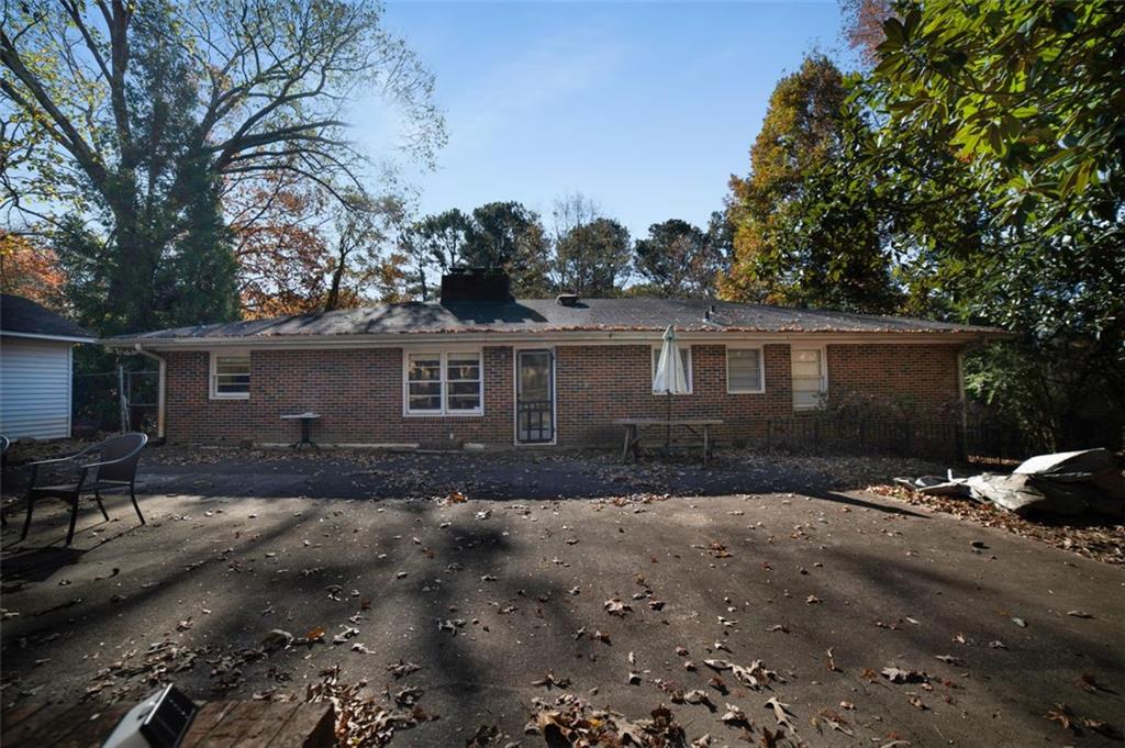 636 PAULEY Place, Sandy Springs, Georgia 30328, 3 Bedrooms Bedrooms, ,2 BathroomsBathrooms,Residential,Sold,636 PAULEY Place,7308242