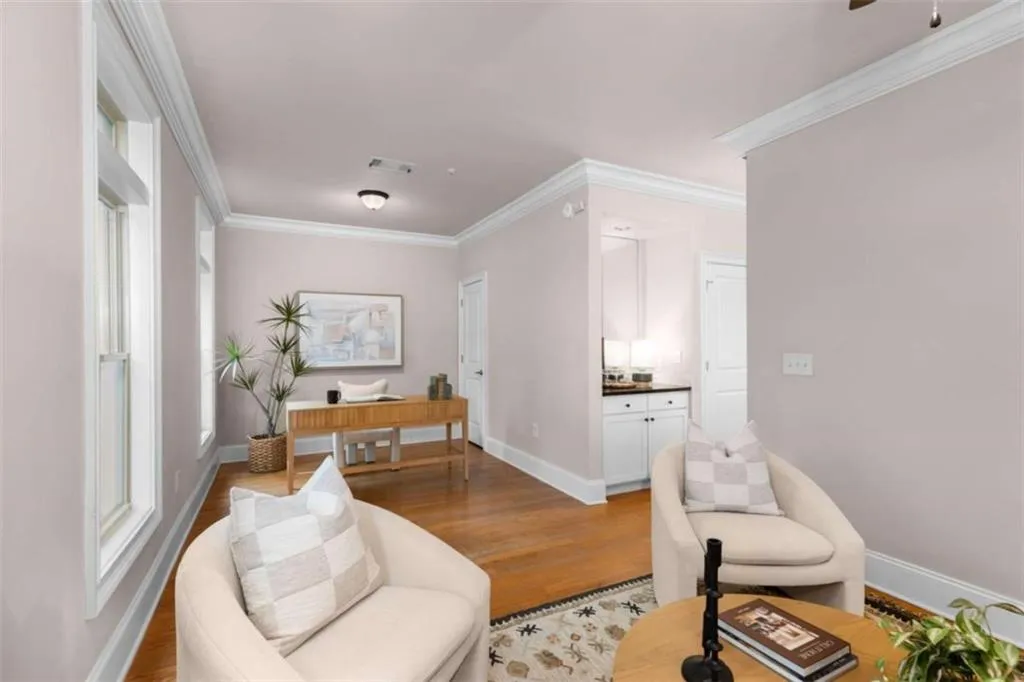 853 Perennial Drive, Atlanta, Georgia 30328, 3 Bedrooms Bedrooms, ,2 BathroomsBathrooms,Residential,For Sale,853 Perennial Drive,7625273