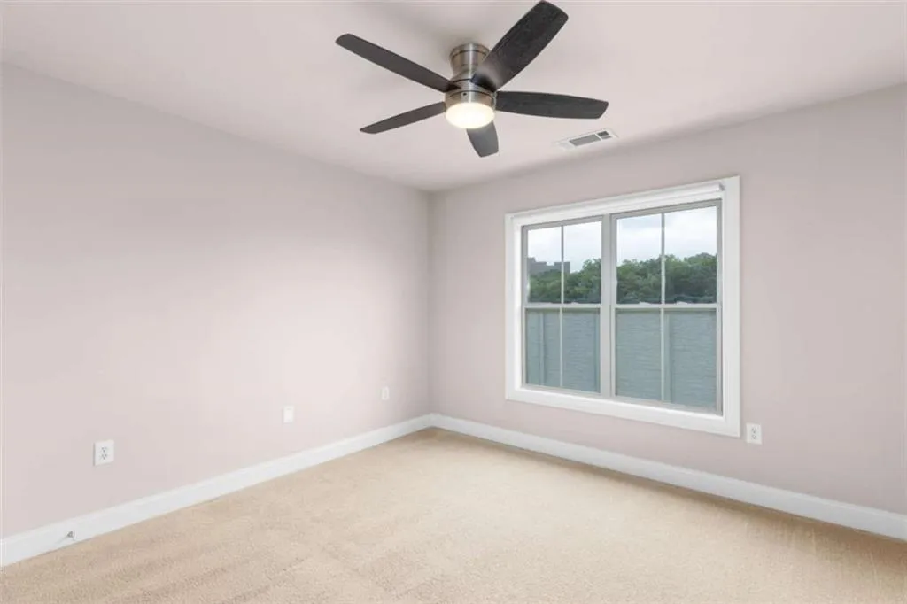 853 Perennial Drive, Atlanta, Georgia 30328, 3 Bedrooms Bedrooms, ,2 BathroomsBathrooms,Residential,For Sale,853 Perennial Drive,7625273