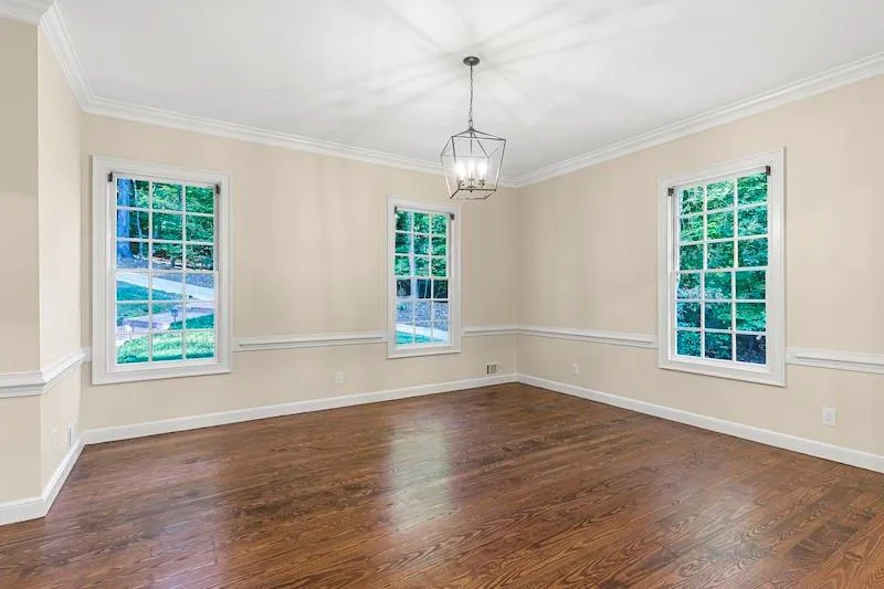 770 River Gate Drive, Atlanta, Georgia 30350, 5 Bedrooms Bedrooms, ,2 BathroomsBathrooms,Residential,Sold,770 River Gate Drive,7473577