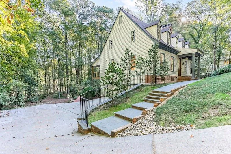 770 River Gate Drive, Atlanta, Georgia 30350, 5 Bedrooms Bedrooms, ,2 BathroomsBathrooms,Residential,Sold,770 River Gate Drive,7473577