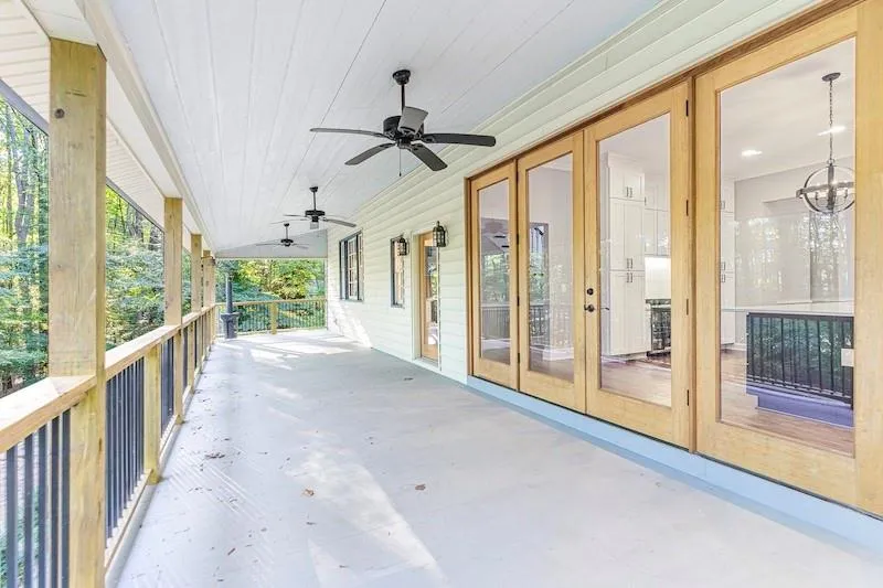 770 River Gate Drive, Atlanta, Georgia 30350, 5 Bedrooms Bedrooms, ,2 BathroomsBathrooms,Residential,Sold,770 River Gate Drive,7473577