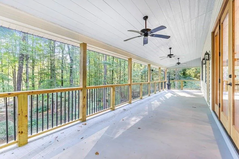 770 River Gate Drive, Atlanta, Georgia 30350, 5 Bedrooms Bedrooms, ,2 BathroomsBathrooms,Residential,Sold,770 River Gate Drive,7473577