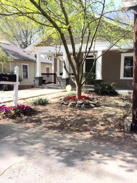 1938 Grandview Avenue Nw, Atlanta, Georgia 30318, 2 Bedrooms Bedrooms, ,2 BathroomsBathrooms,Residential,Sold,1938 Grandview Avenue Nw,5708479