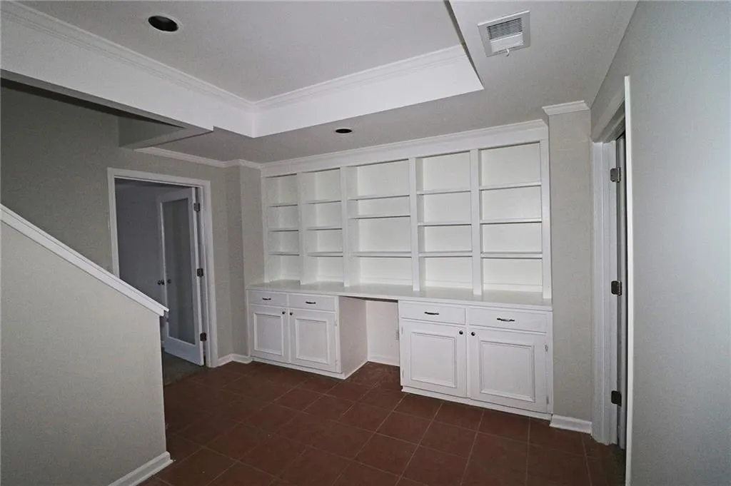 2110 Dunwoody Heritage Drive, Sandy Springs, Georgia 30350, 6 Bedrooms Bedrooms, ,5 BathroomsBathrooms,Residential,Sold,2110 Dunwoody Heritage Drive,6695307