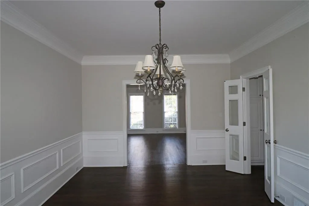 2110 Dunwoody Heritage Drive, Sandy Springs, Georgia 30350, 6 Bedrooms Bedrooms, ,5 BathroomsBathrooms,Residential,Sold,2110 Dunwoody Heritage Drive,6695307