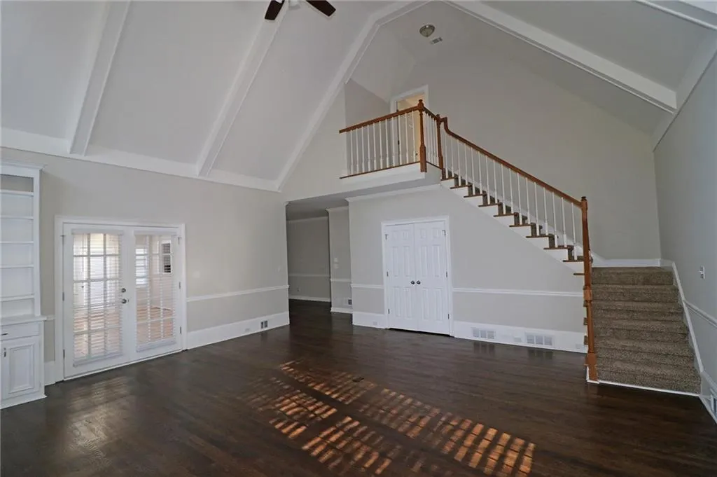 2110 Dunwoody Heritage Drive, Sandy Springs, Georgia 30350, 6 Bedrooms Bedrooms, ,5 BathroomsBathrooms,Residential,Sold,2110 Dunwoody Heritage Drive,6695307