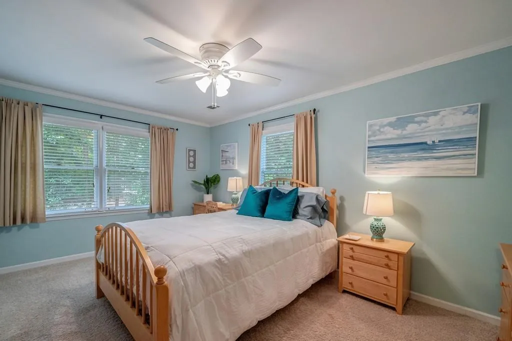 515 Valley Hall Drive, Sandy Springs, Georgia 30350, 5 Bedrooms Bedrooms, ,3 BathroomsBathrooms,Residential,Sold,515 Valley Hall Drive,7090212