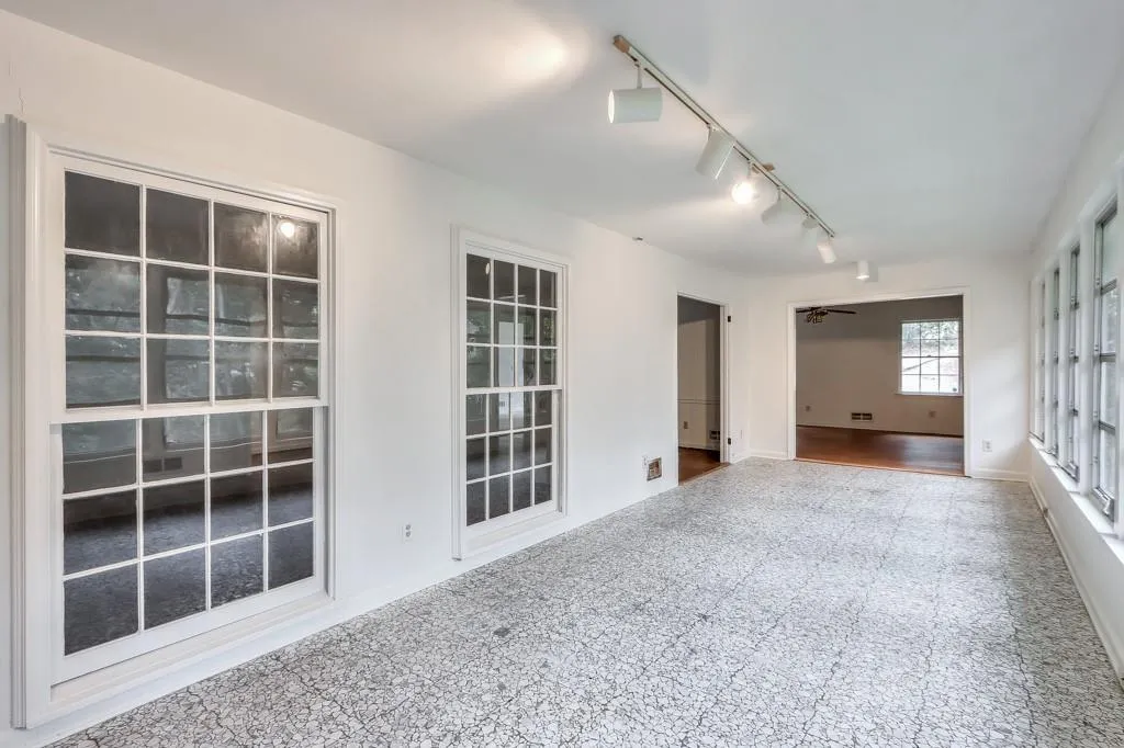 6605 Scott Valley Road, Sandy Springs, Georgia 30328, 3 Bedrooms Bedrooms, ,2 BathroomsBathrooms,Residential,Sold,6605 Scott Valley Road,7016748