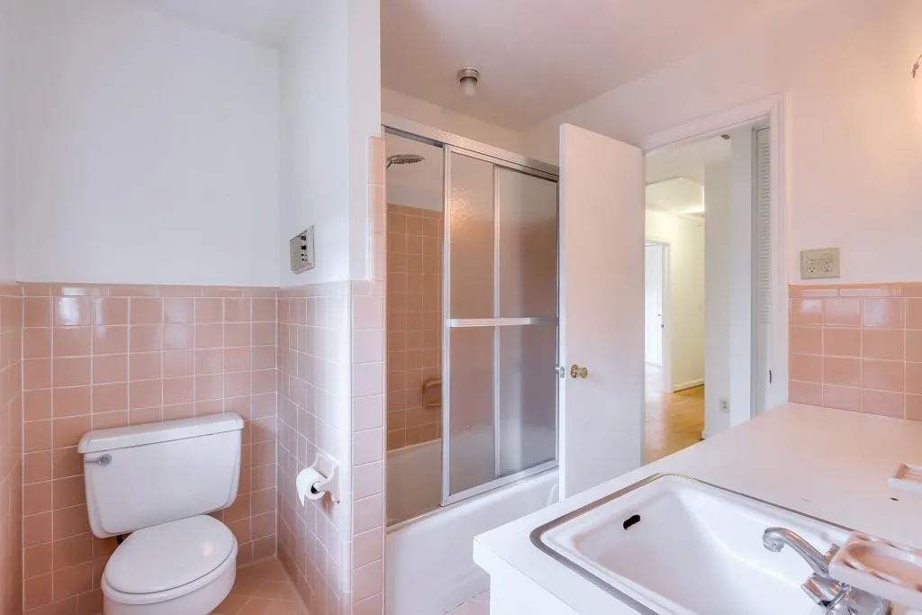 6605 Scott Valley Road, Sandy Springs, Georgia 30328, 3 Bedrooms Bedrooms, ,2 BathroomsBathrooms,Residential,Sold,6605 Scott Valley Road,7016748