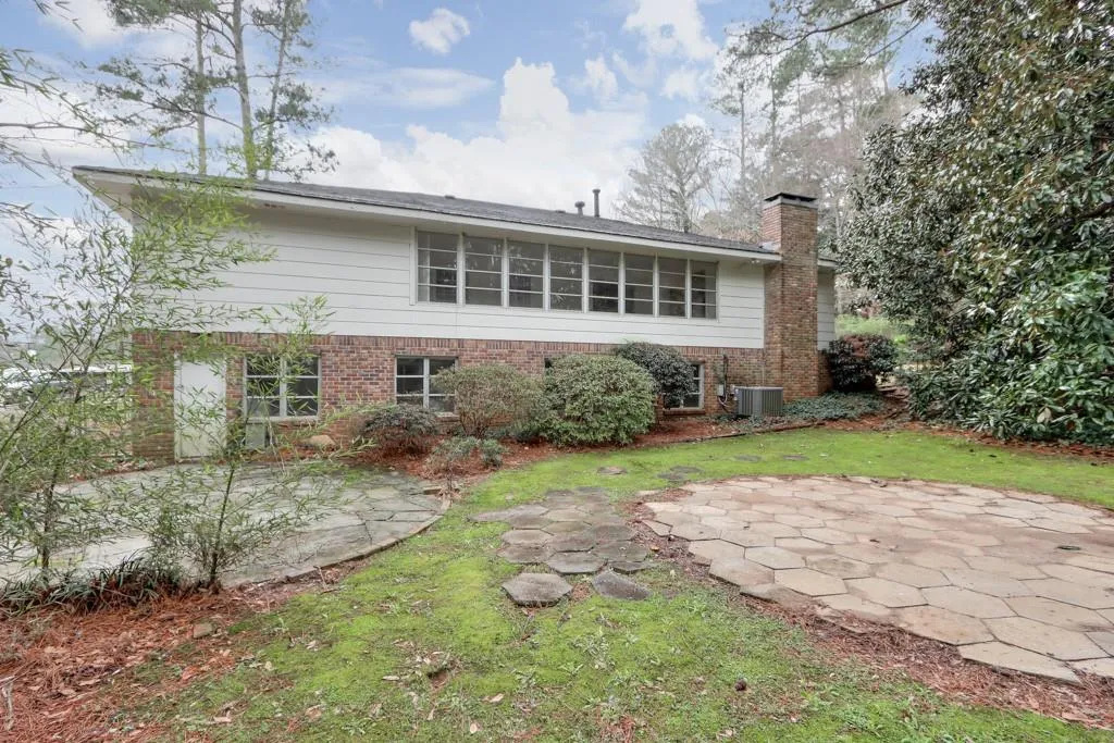 6605 Scott Valley Road, Sandy Springs, Georgia 30328, 3 Bedrooms Bedrooms, ,2 BathroomsBathrooms,Residential,Sold,6605 Scott Valley Road,7016748