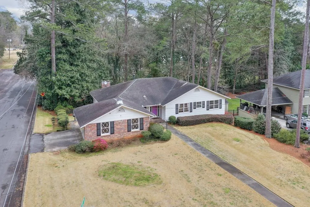 6605 Scott Valley Road, Sandy Springs, Georgia 30328, 3 Bedrooms Bedrooms, ,2 BathroomsBathrooms,Residential,Sold,6605 Scott Valley Road,7016748