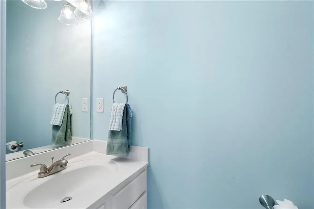 4855 Payson Terrace Se Unit 3, Atlanta, Georgia 30339, 3 Bedrooms Bedrooms, ,2 BathroomsBathrooms,Residential,For Sale,4855 Payson Terrace Se Unit 3,7586181