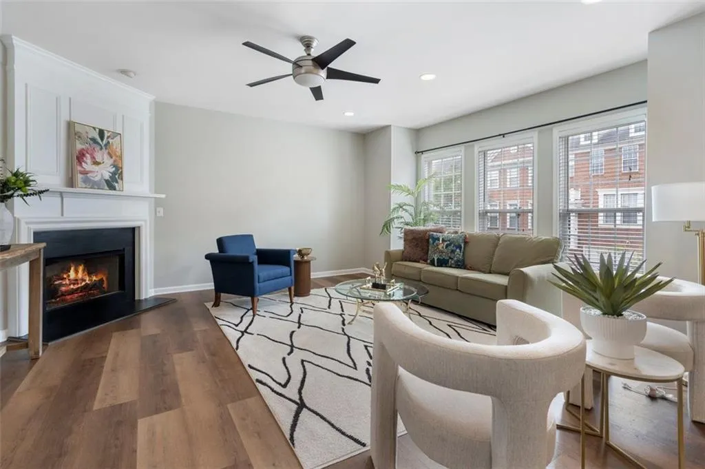 4855 Payson Terrace Se Unit 3, Atlanta, Georgia 30339, 3 Bedrooms Bedrooms, ,2 BathroomsBathrooms,Residential,For Sale,4855 Payson Terrace Se Unit 3,7586181