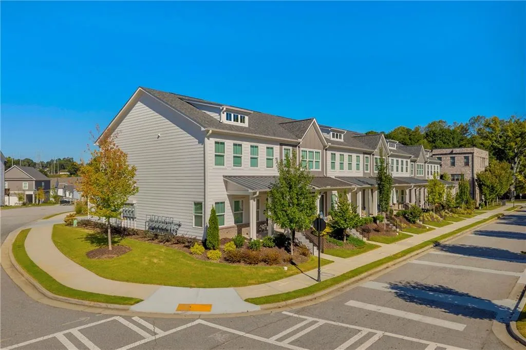 1954 Sanford Drive, Atlanta, Georgia 30318, 3 Bedrooms Bedrooms, ,2 BathroomsBathrooms,Residential,For Sale,1954 Sanford Drive,7663847