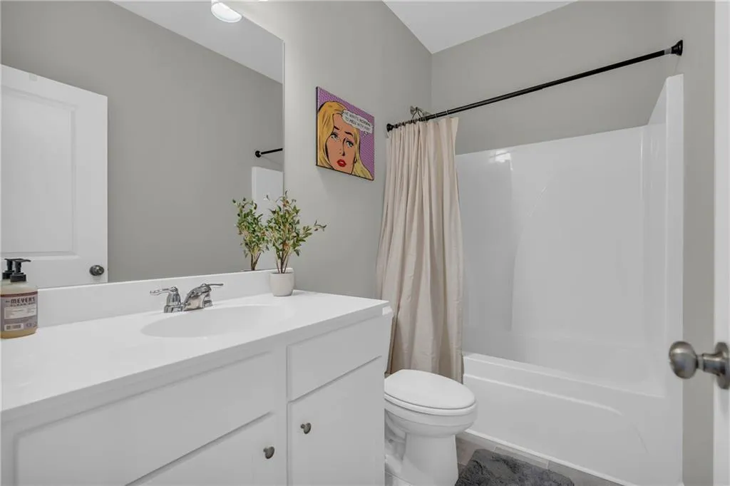 1954 Sanford Drive, Atlanta, Georgia 30318, 3 Bedrooms Bedrooms, ,2 BathroomsBathrooms,Residential,For Sale,1954 Sanford Drive,7663847