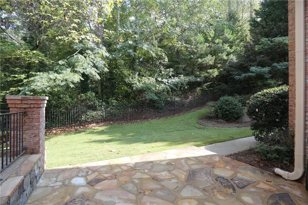 755 Estate Way, Sandy Springs, Georgia 30319, 6 Bedrooms Bedrooms, ,5 BathroomsBathrooms,Residential,Sold,755 Estate Way,5607238