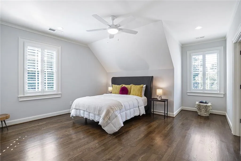 5220 Timber Trail S, Sandy Springs, Georgia 30342, 5 Bedrooms Bedrooms, ,3 BathroomsBathrooms,Residential,Sold,5220 Timber Trail S,6949283