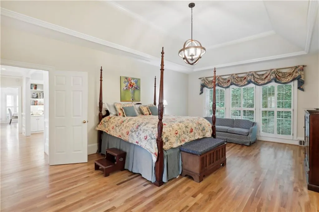 130 Grosvenor Place, Sandy Springs, Georgia 30328, 3 Bedrooms Bedrooms, ,2 BathroomsBathrooms,Residential,Sold,130 Grosvenor Place,7078512