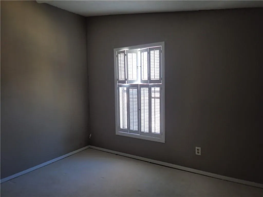 406 River Run Drive, Sandy Springs, Georgia 30350, 2 Bedrooms Bedrooms, ,2 BathroomsBathrooms,Residential,Sold,406 River Run Drive,6504963