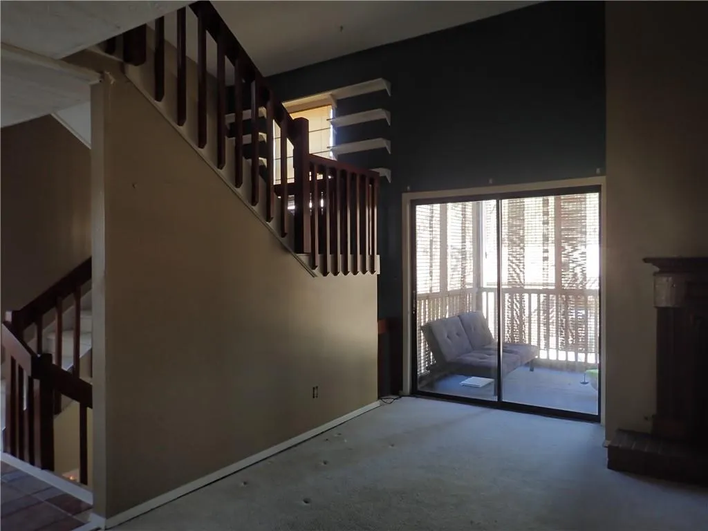 406 River Run Drive, Sandy Springs, Georgia 30350, 2 Bedrooms Bedrooms, ,2 BathroomsBathrooms,Residential,Sold,406 River Run Drive,6504963