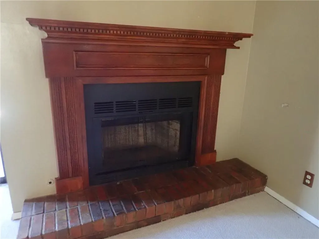 406 River Run Drive, Sandy Springs, Georgia 30350, 2 Bedrooms Bedrooms, ,2 BathroomsBathrooms,Residential,Sold,406 River Run Drive,6504963