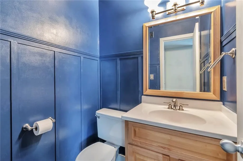 7750 Roswell Road Unit 6c, Atlanta, Georgia 30350, 3 Bedrooms Bedrooms, ,2 BathroomsBathrooms,Residential,Sold,7750 Roswell Road Unit 6c,7406754