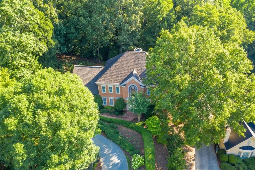 5625 Errol Place, Atlanta, Georgia 30327, 5 Bedrooms Bedrooms, ,5 BathroomsBathrooms,Residential,Sold,5625 Errol Place,6603594