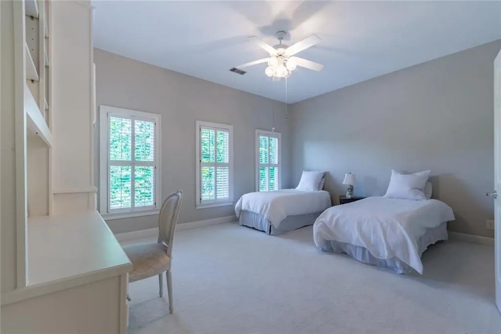 5625 Errol Place, Atlanta, Georgia 30327, 5 Bedrooms Bedrooms, ,5 BathroomsBathrooms,Residential,Sold,5625 Errol Place,6603594