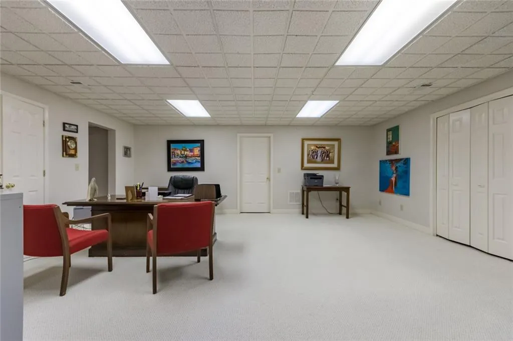 5625 Errol Place, Atlanta, Georgia 30327, 5 Bedrooms Bedrooms, ,5 BathroomsBathrooms,Residential,Sold,5625 Errol Place,6603594