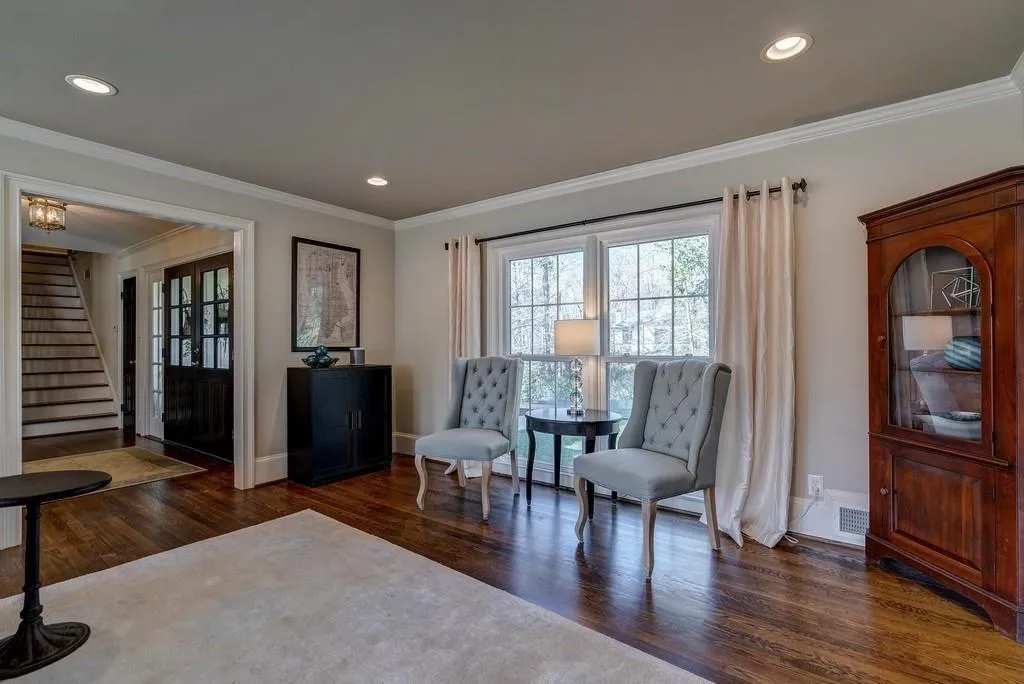 545 Forestdale Drive, Atlanta, Georgia 30342, 3 Bedrooms Bedrooms, ,3 BathroomsBathrooms,Residential,Sold,545 Forestdale Drive,6561446