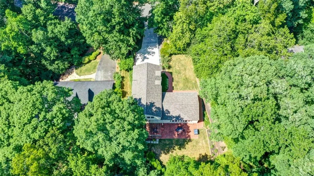 545 Forestdale Drive, Atlanta, Georgia 30342, 3 Bedrooms Bedrooms, ,3 BathroomsBathrooms,Residential,Sold,545 Forestdale Drive,6561446